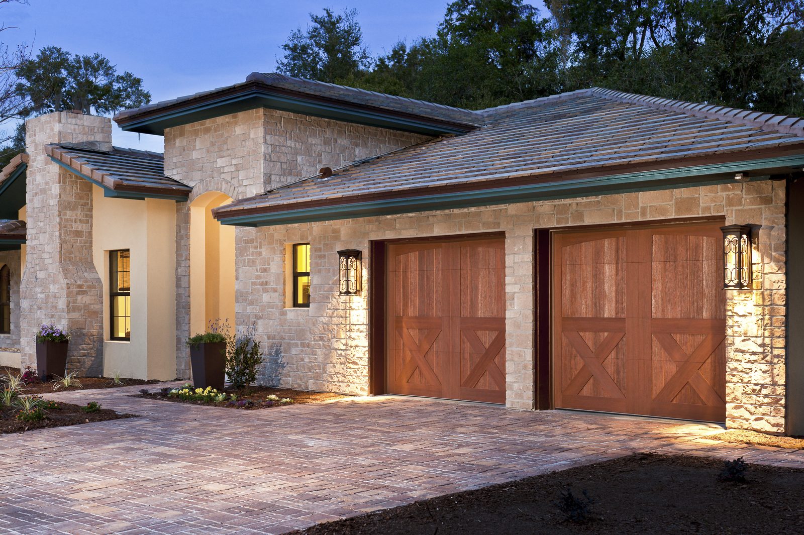Canyon Ridge Collection — Clopay VISION ReVISION 4