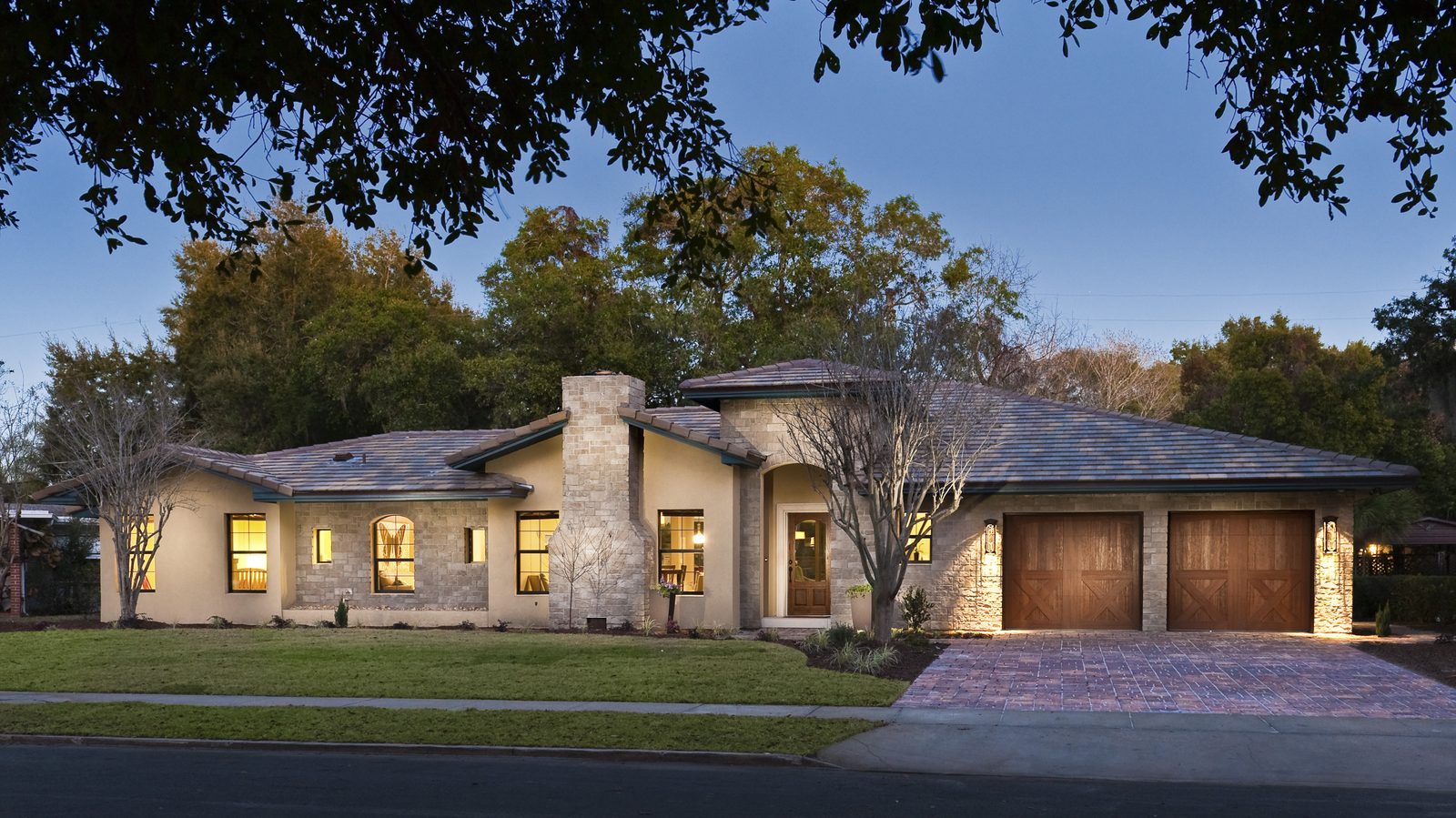 Canyon Ridge Collection — Clopay VISION ReVISION 5