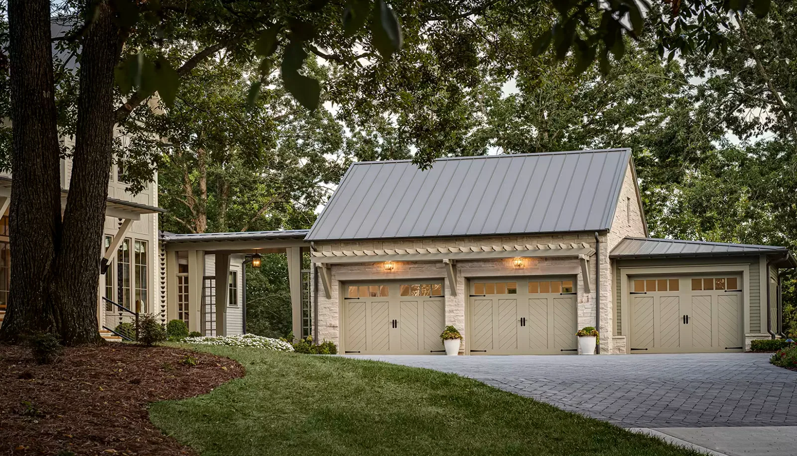 Canyon Ridge® Chevron — Chevron03 822